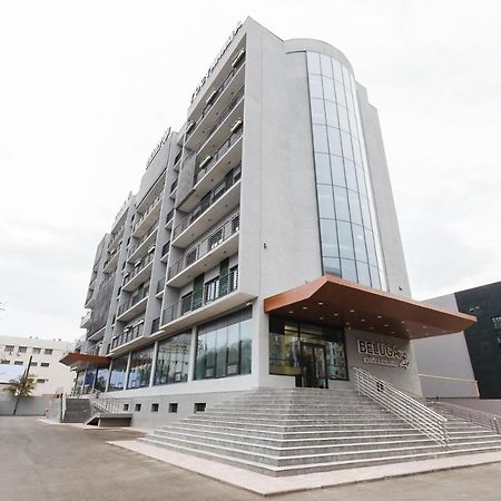 Atyraū Beluga Hotel מראה חיצוני תמונה